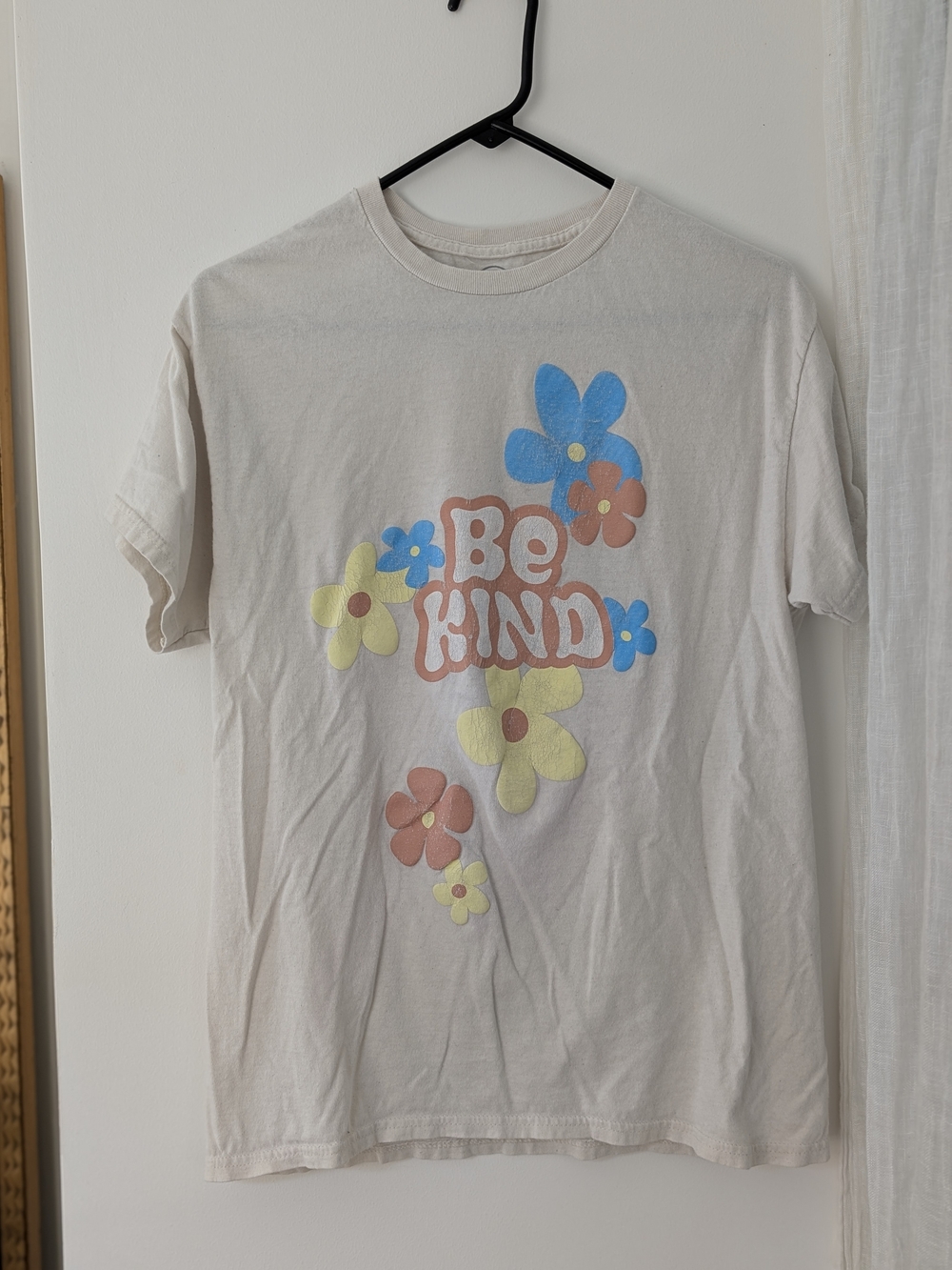Be Kind CSE Men’s T-Shirt – Size Small – PacSun
